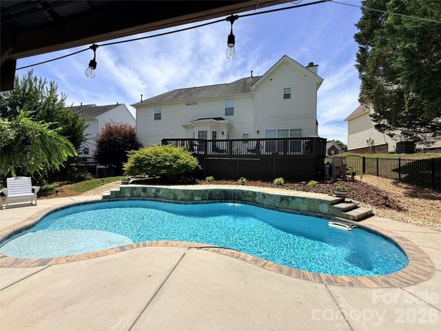 117 Mark Twain Court, Mount Holly, NC 28120