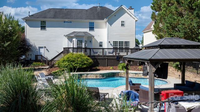 117 Mark Twain Court, Mount Holly, NC 28120