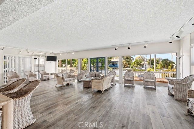 802 Camino Real 105, Redondo Beach, CA 90277