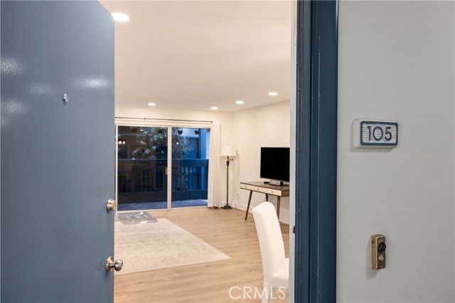 802 Camino Real 105, Redondo Beach, CA 90277