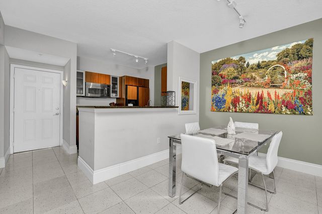 100 NE 6th Street 203, Boynton Beach, FL 33435