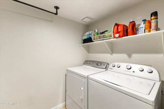 4848 N 36TH Street 214, Phoenix, AZ 85018