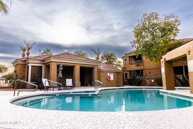 4848 N 36TH Street 214, Phoenix, AZ 85018