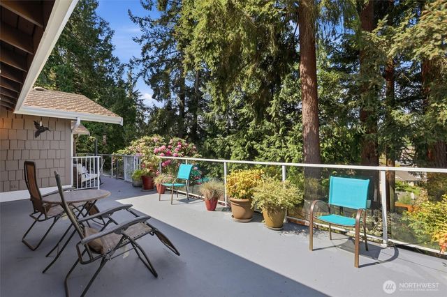 20426 86th Place W, Edmonds, WA 98026