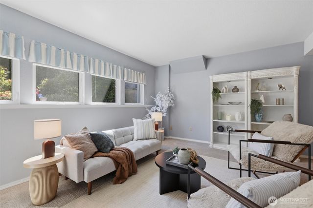 20426 86th Place W, Edmonds, WA 98026