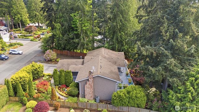 20426 86th Place W, Edmonds, WA 98026