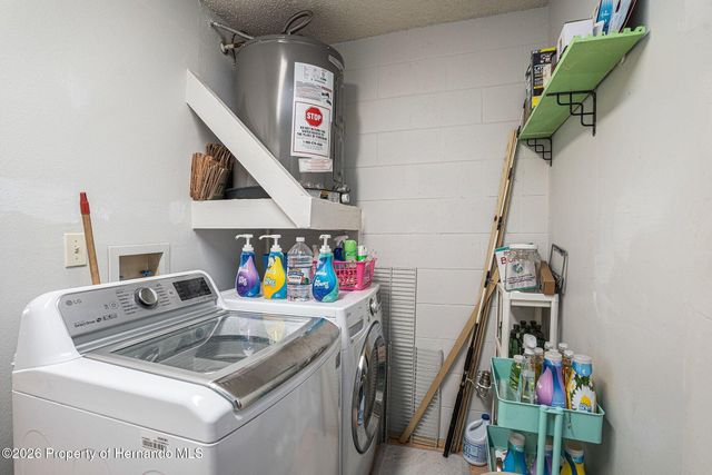 312 Benson Street, Valrico, FL 33594