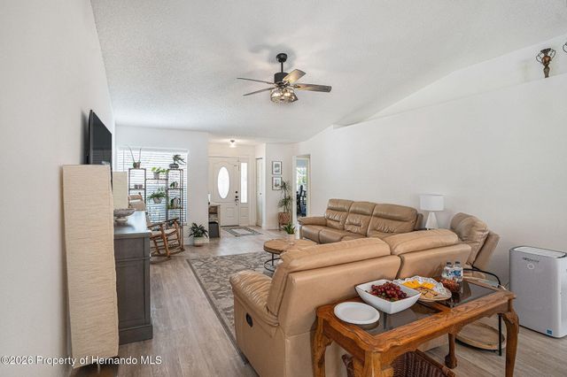 312 Benson Street, Valrico, FL 33594