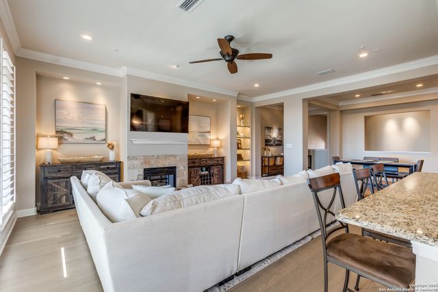 7800 Southwest Pkwy Unit 2020, Austin, TX 78735