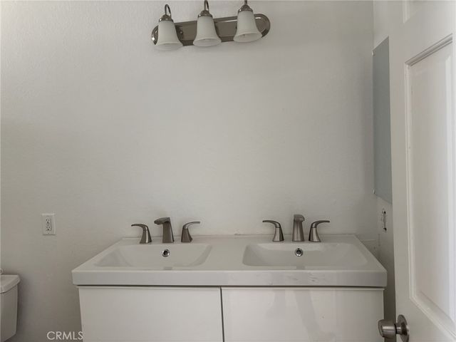 9591 Colfax Road, Phelan, CA 92371