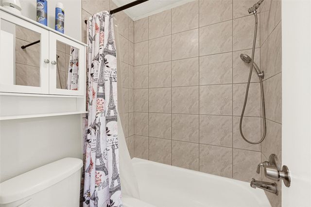 20011 Lions Gate Drive, Humble, TX 77338