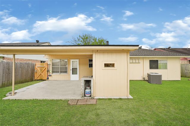 20011 Lions Gate Drive, Humble, TX 77338