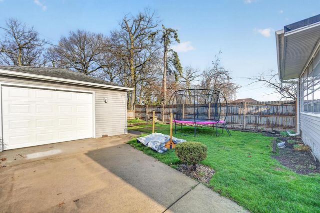 2600 Arthur AVENUE, Racine, WI 53405