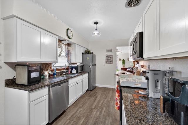 2600 Arthur AVENUE, Racine, WI 53405