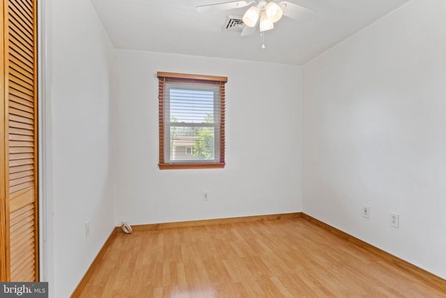 4831 CHARLES RD, Mechanicsburg, PA 17050