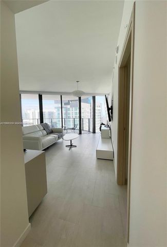 1000 Brickell Plz 4301, Miami, FL 33131