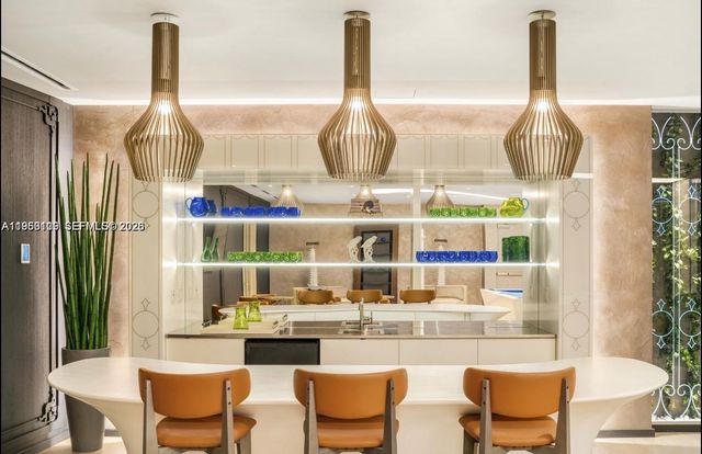 1000 Brickell Plz 4301, Miami, FL 33131