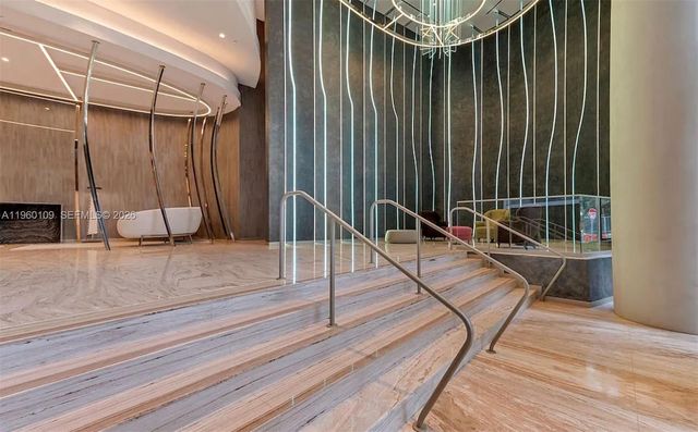 1000 Brickell Plz 4301, Miami, FL 33131