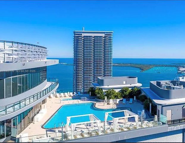 1000 Brickell Plz 4301, Miami, FL 33131