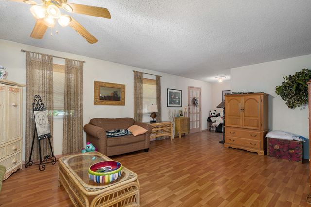 6230 E Spring Circle Drive, Springfield, MO 65809
