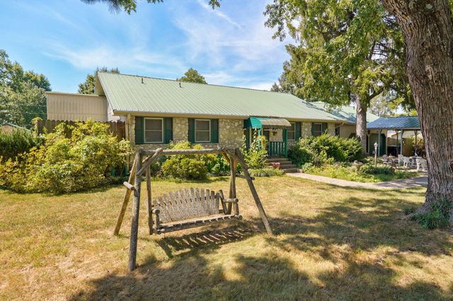 6230 E Spring Circle Drive, Springfield, MO 65809