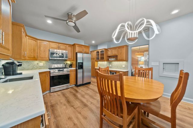 59 Oakland St, Medford, MA 02155