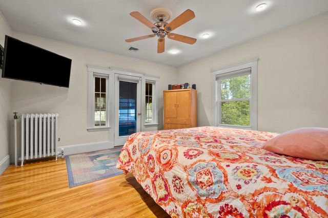 59 Oakland St, Medford, MA 02155