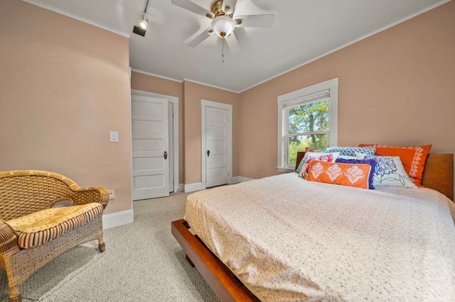 59 Oakland St, Medford, MA 02155