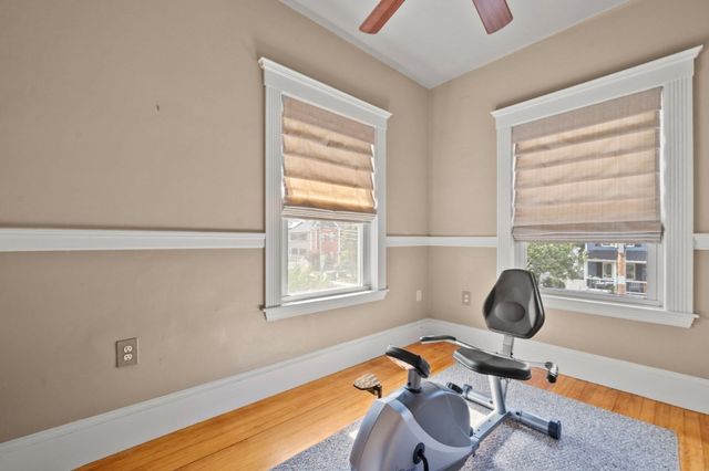 59 Oakland St, Medford, MA 02155