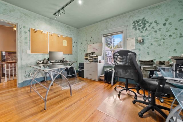 59 Oakland St, Medford, MA 02155