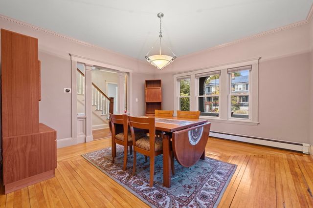 59 Oakland St, Medford, MA 02155