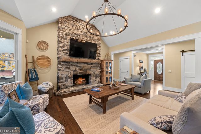 100 Camelrest Lane, Eatonton, GA 31024