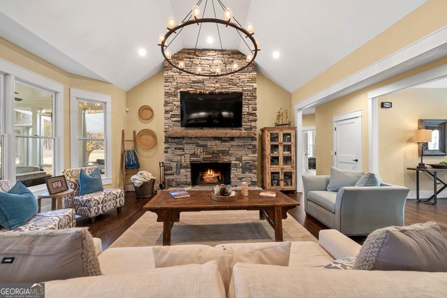 100 Camelrest Lane, Eatonton, GA 31024