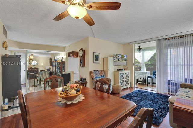 9070 Lime Bay Blvd 110, Tamarac, FL 33321