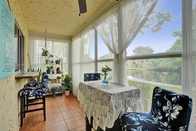 9070 Lime Bay Blvd 110, Tamarac, FL 33321