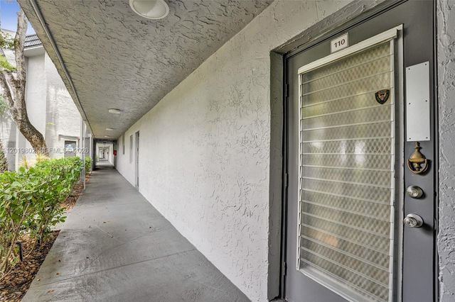 9070 Lime Bay Blvd 110, Tamarac, FL 33321