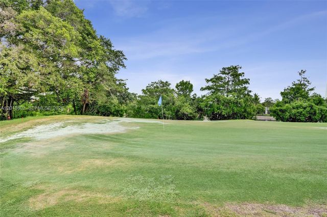 9070 Lime Bay Blvd 110, Tamarac, FL 33321