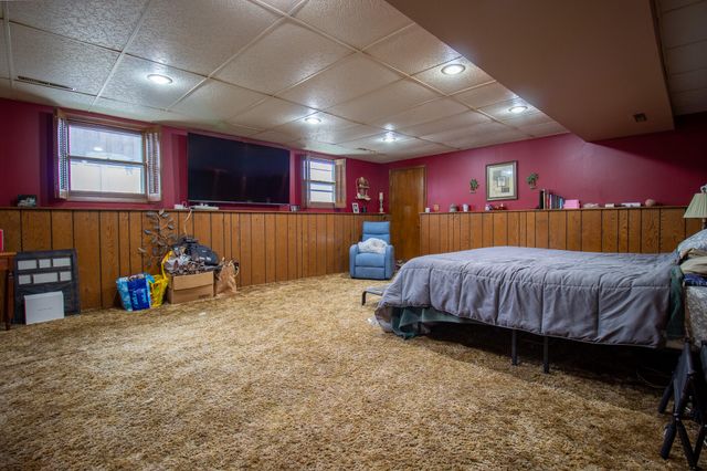 1241 Willow Lane, Schererville, IN 46375