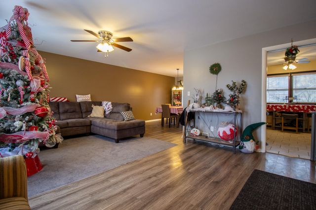 1241 Willow Lane, Schererville, IN 46375