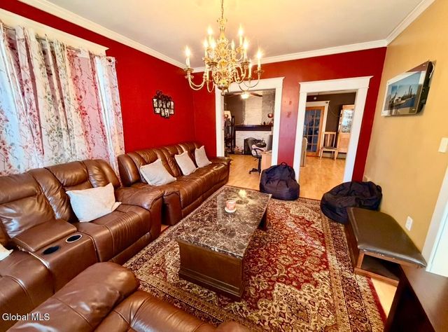 434 Furman Street, Schenectady, NY 12304
