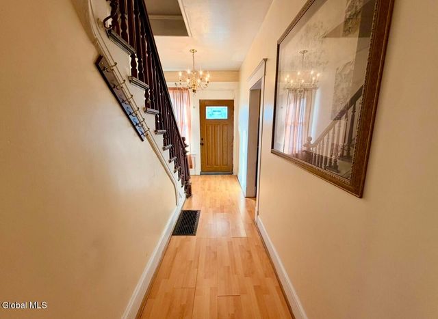 434 Furman Street, Schenectady, NY 12304