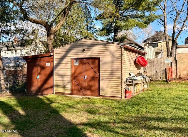 434 Furman Street, Schenectady, NY 12304