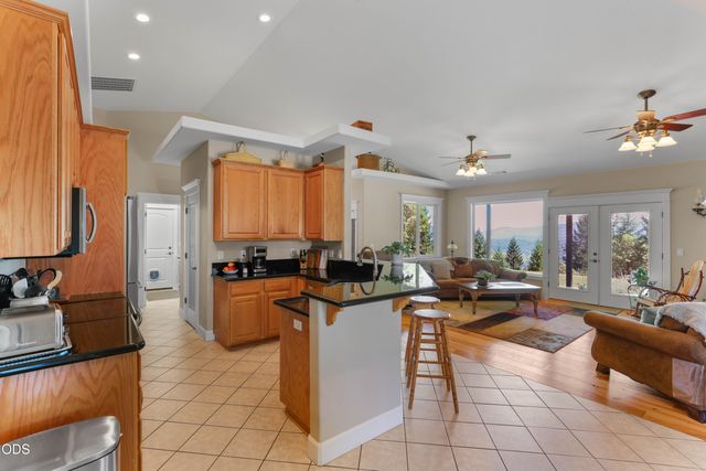 1095 Ingalls Lane, Wilderville, OR 97543