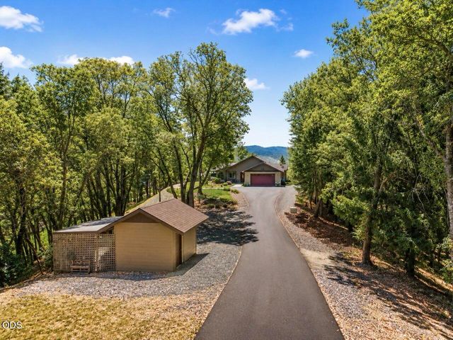 1095 Ingalls Lane, Wilderville, OR 97543