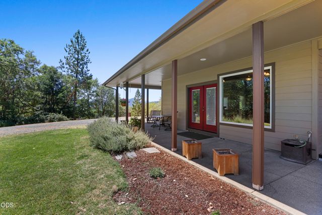 1095 Ingalls Lane, Wilderville, OR 97543