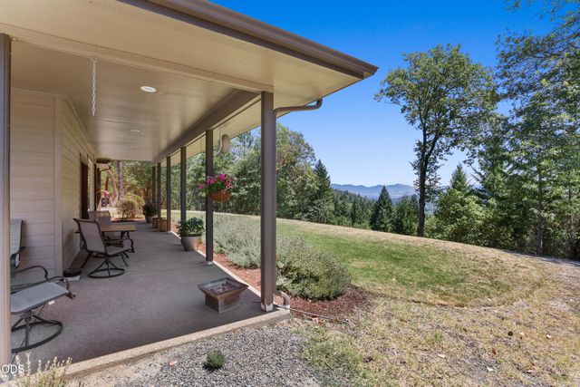 1095 Ingalls Lane, Wilderville, OR 97543