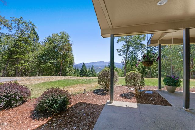 1095 Ingalls Lane, Wilderville, OR 97543