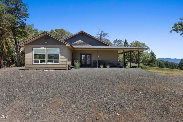 1095 Ingalls Lane, Wilderville, OR 97543