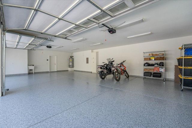 15888 El Camino Robles Road, Redding, CA 96001