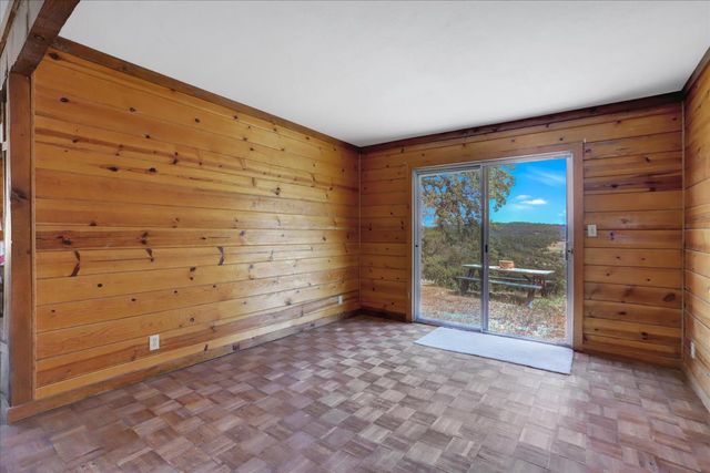 14956 Ballantree Ln, Grass Valley, CA 95949